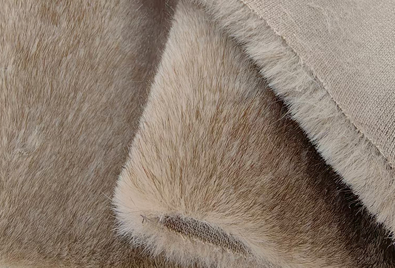 1200mg*185cm Two-color cationic imitation fox fur fabric 1200mg*185cm Two-color cationic imitation fox fur fabric