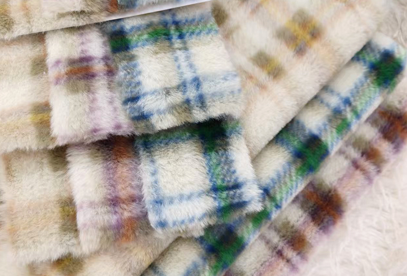 500g 160cm Rabbit fur printed merlot fabric 500g 160cm Rabbit fur printed merlot fabric