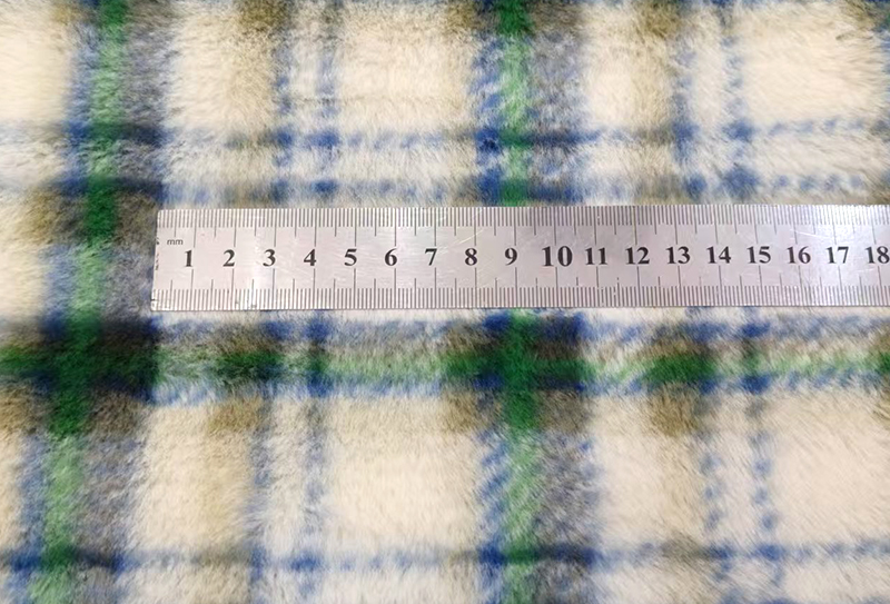 500g 160cm Rabbit fur printed merlot fabric 500g 160cm Rabbit fur printed merlot fabric