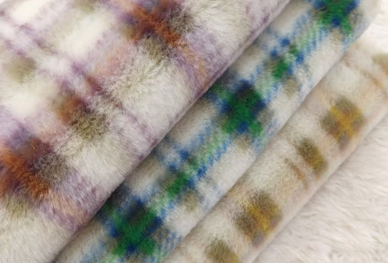 500g 160cm Rabbit fur printed merlot fabric 500g 160cm Rabbit fur printed merlot fabric