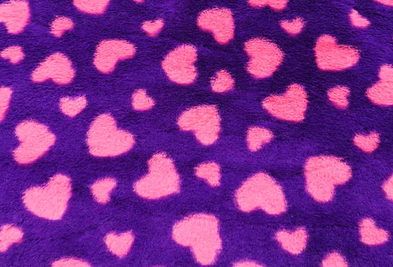 500mg 160cm 280GSM Heart printed soft plush fabric