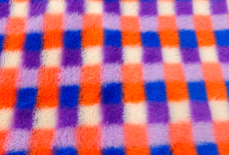 500mg 160cm Colorful plaid rabbit fur print plush fabric 500mg 160cm Colorful plaid rabbit fur print plush fabric