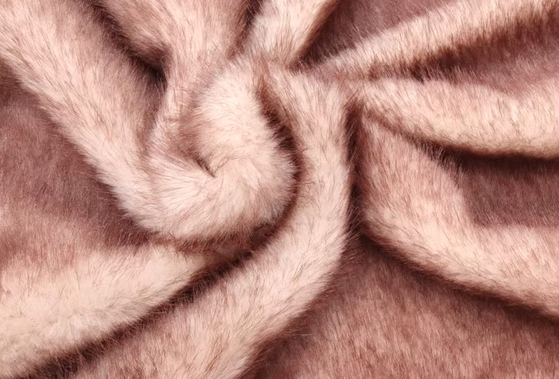 700g Thickened 165cm rainbow mink imitation fox fur fabric suitable for coats/dolls/home blankets 700g Thickened 165cm rainbow mink imitation fox fur fabric suitable for coats/dolls/home blankets