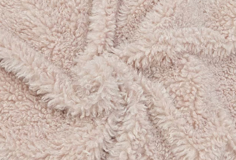 800mg/m² 165cm Cara cashmere fabric suitable for dolls/cushions 800mg/m² 165cm Cara cashmere fabric suitable for dolls/cushions