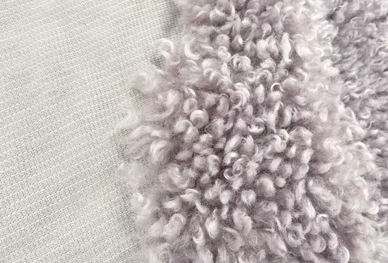 800mg/m² 165cm Cara cashmere fabric suitable for dolls/cushions 800mg/m² 165cm Cara cashmere fabric suitable for dolls/cushions