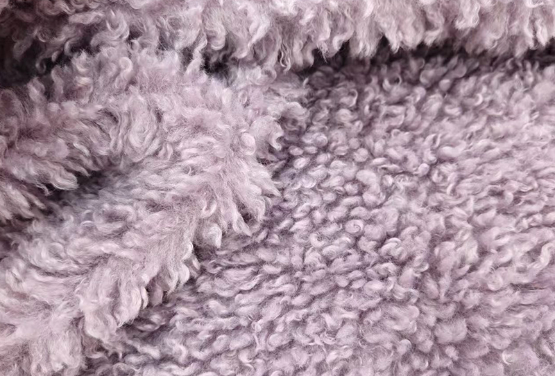 800mg/m² 165cm Cara cashmere fabric suitable for dolls/cushions 800mg/m² 165cm Cara cashmere fabric suitable for dolls/cushions