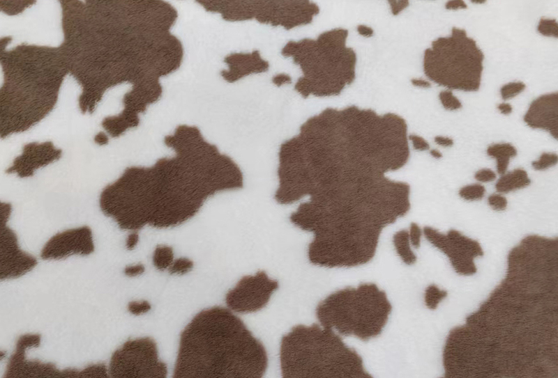 500mg*160cm Cow rabbit fur printed plush fabric 500mg*160cm Cow rabbit fur printed plush fabric