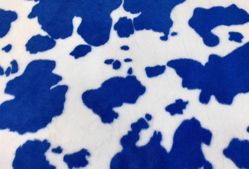 500mg*160cm Cow rabbit fur printed plush fabric 500mg*160cm Cow rabbit fur printed plush fabric
