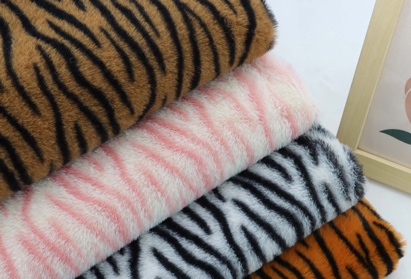 500mg*160cm Tiger-print rabbit fur plush fabric